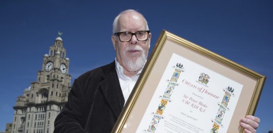 EDITORIAL USE ONLY Artist Sir Peter Blake receives the City of Liverpool Citizen of Honour award as the artist was in the city to celebrate a two-year extension of his Dazzle Ferry artwork, which was originally commissioned in 2015 by Liverpool Biennial, 14-18 NOW: WW1 Centenary Art Commissions and Tate Liverpool, and will now stay on the Mersey until 2019. PRESS ASSOCIATION Photo. Picture date: Sunday April 23, 2017.