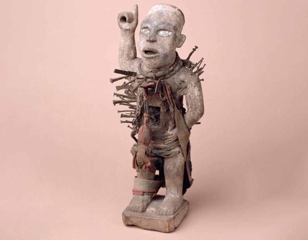 Minkisi, Slavery and Colonialism – An International Slavery Museum Intervention